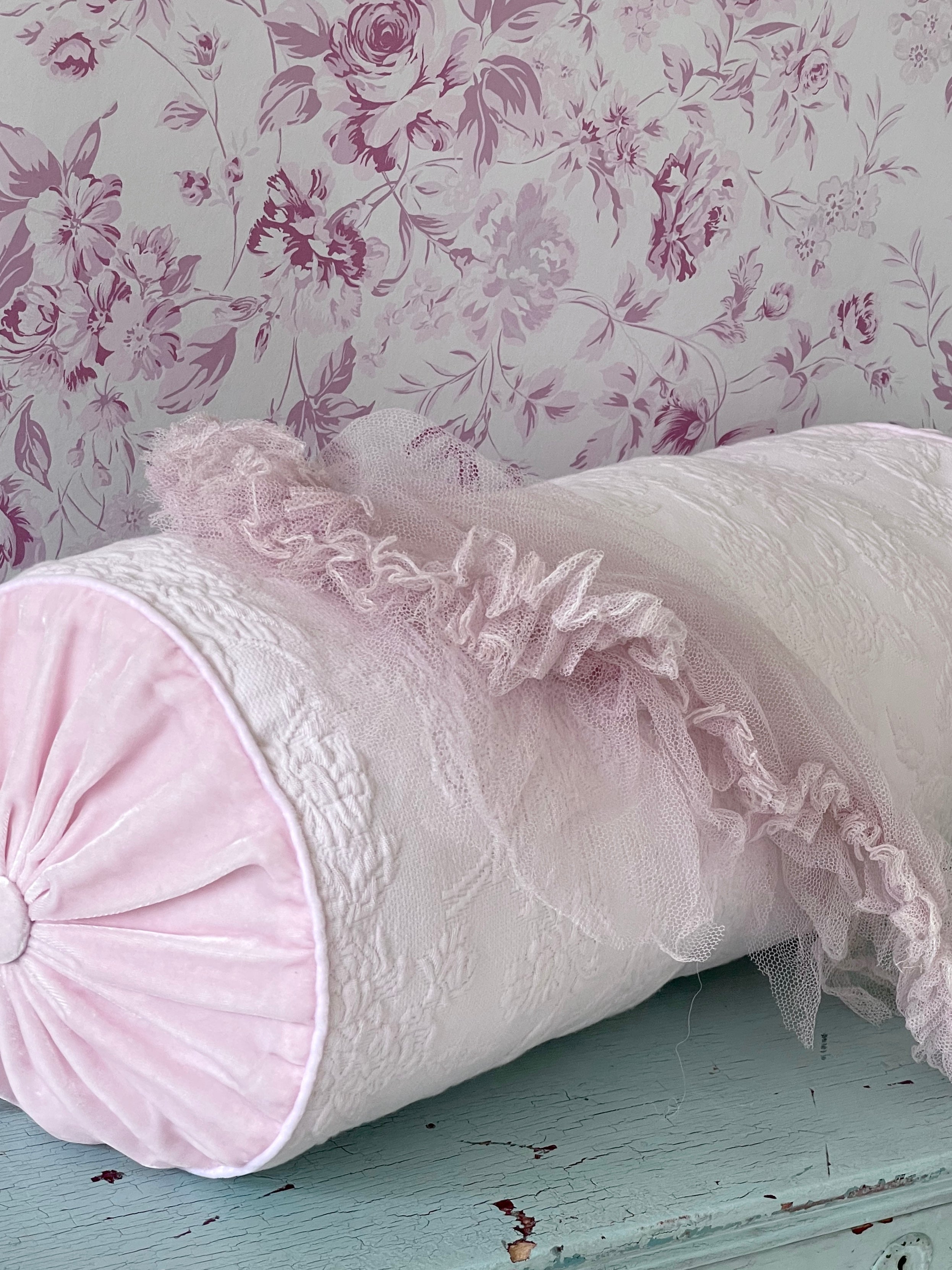 Fashion pink bolster cushion