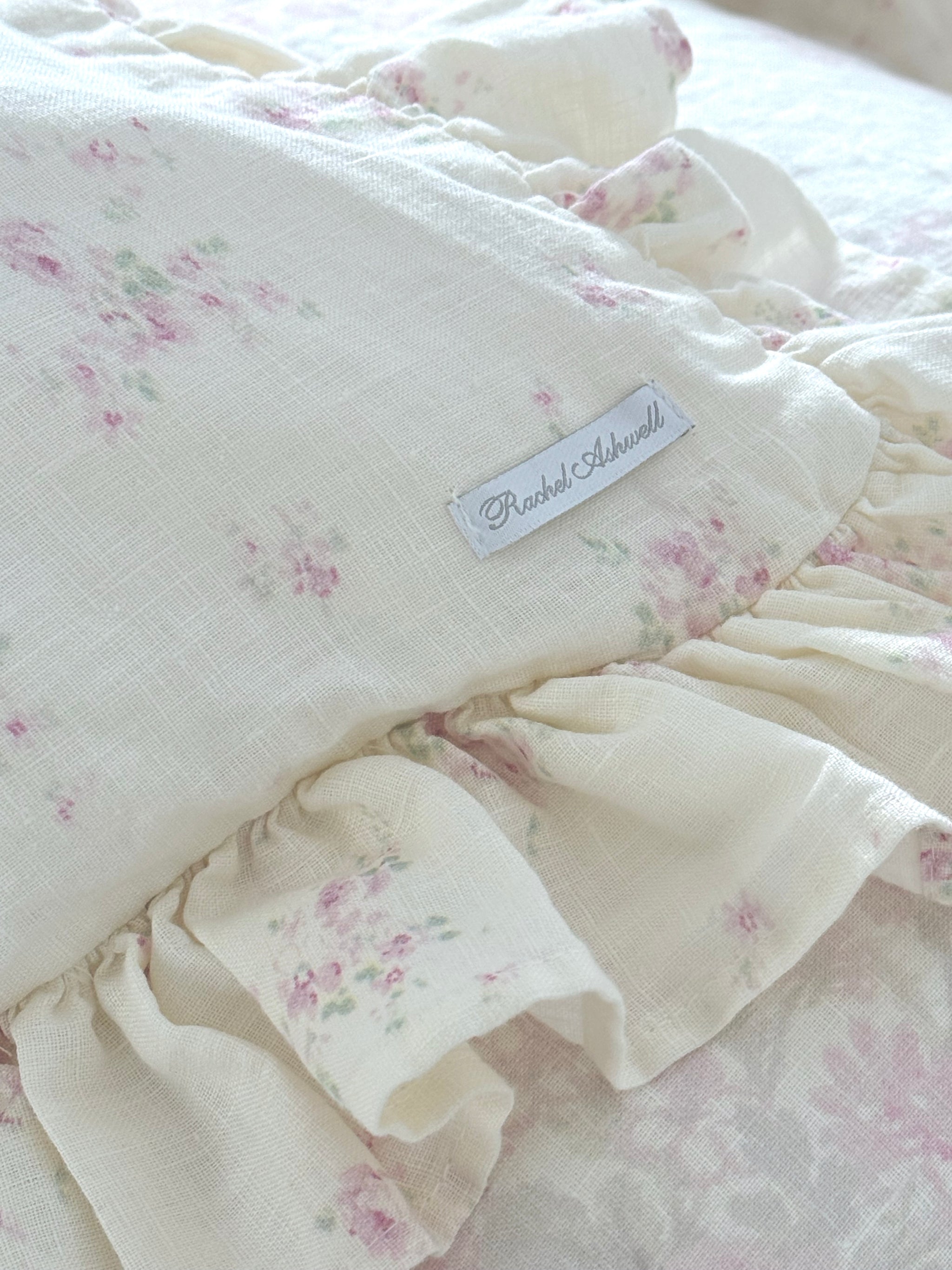 Rachel Ashwell Simply Shabby Chic Vintage shops Pink Ruffled King Flat Sheet