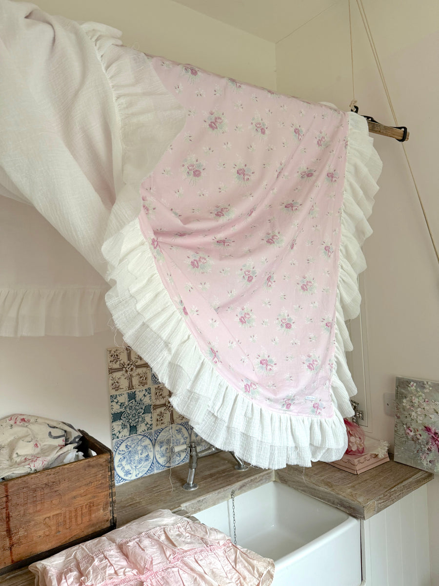 Pink Anastasia Gauze Throw