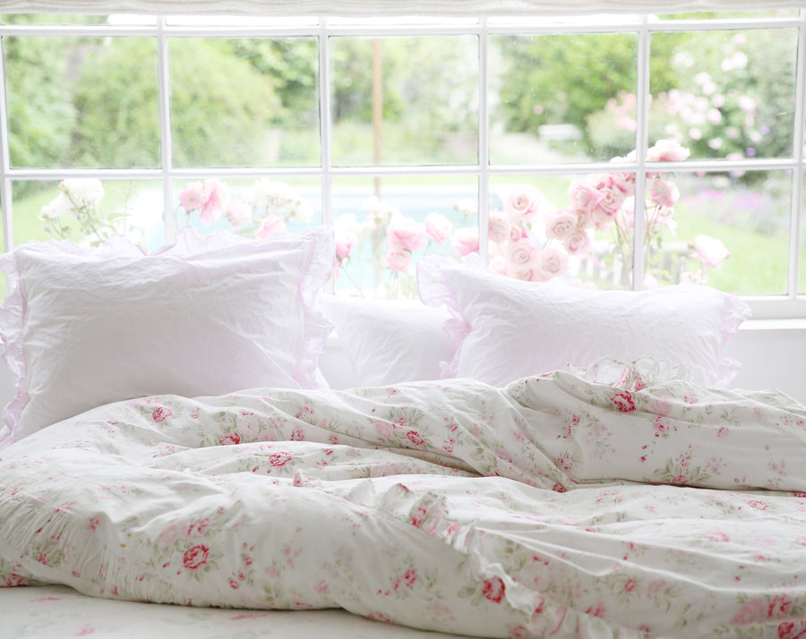 The Farmhouse by Rachel Ashwell - Floral Quilt Bedding – Rachel Ashwell  Shabby Chic Couture