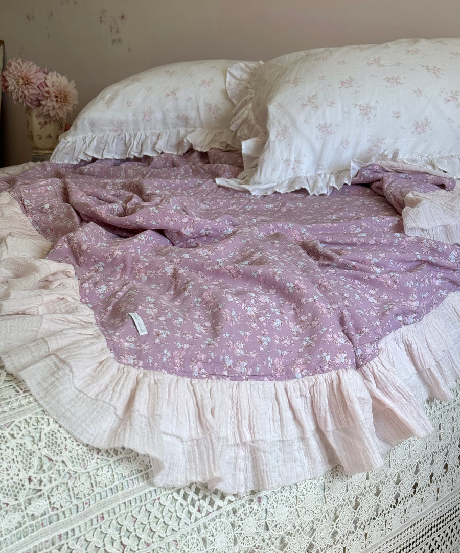 Georgie Ditsy Gauze Ruffle Throw