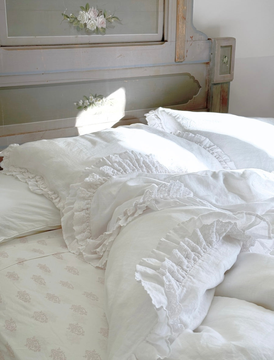 Duchess Petticoat Linen Bedding by Rachel Ashwell®